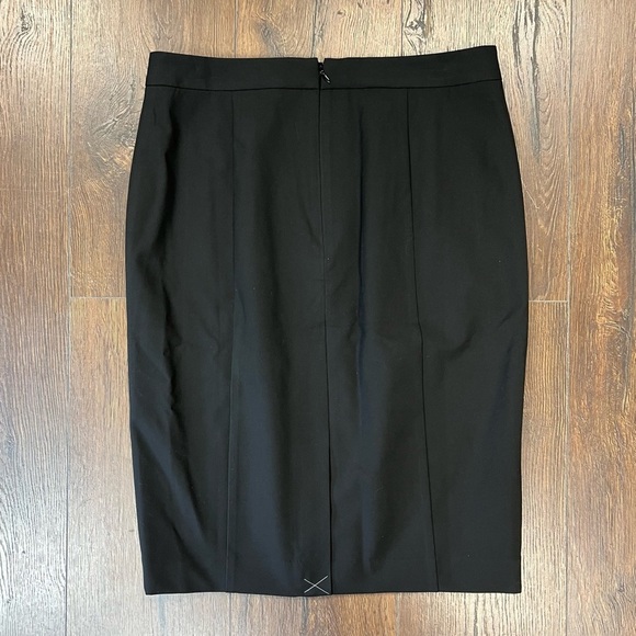 🆕 Ann Taylor pencil skirt SZ 8 - Picture 1 of 2